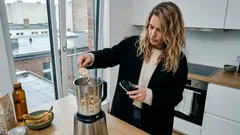 Bananen-Smoothie mit Haferflocken: Ein kleiner Trick für Cremigkeit – ohne zu süß zu werden