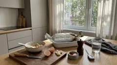 Hähnchenwurst aus der Ofenform mit Eiweiß und Sahne: Saftig, schnittfest – ohne unnötige Zusätze